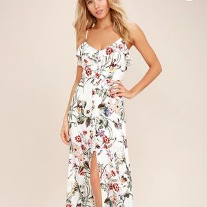 Lulus bloom on ivory floral maxi dress size medium